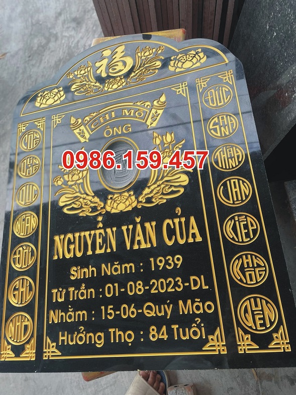 Khắc bia mộ