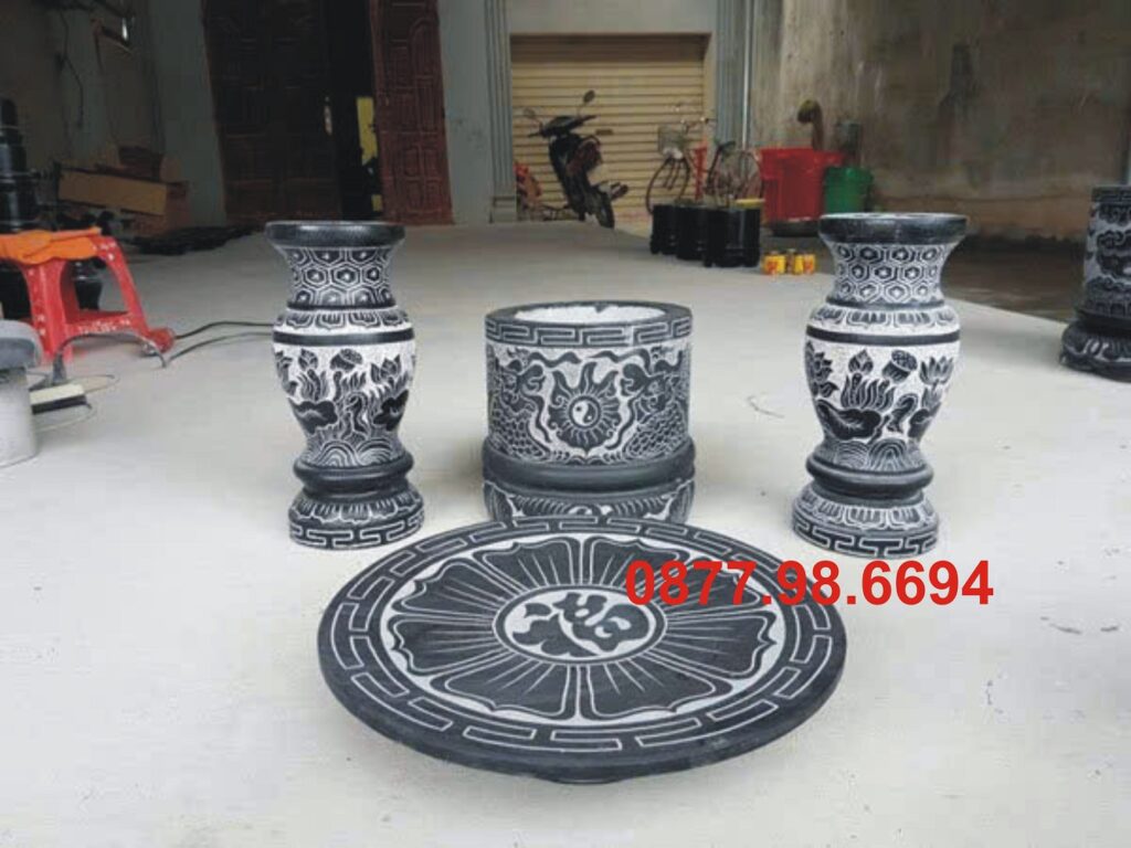 Bộ bát hương đá phổ thông