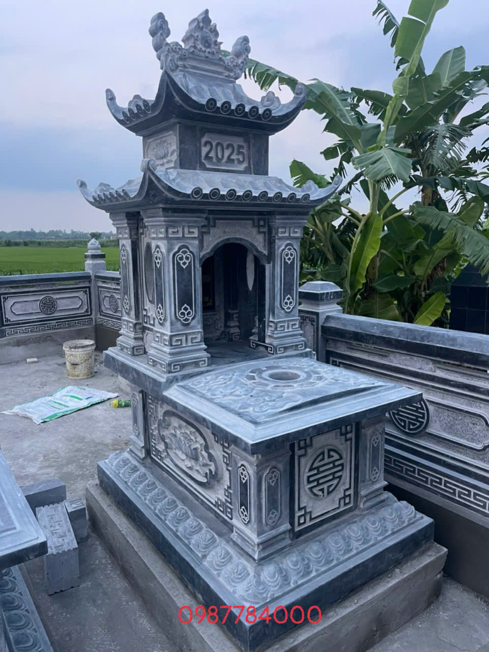 Mẫu mộ đẹp