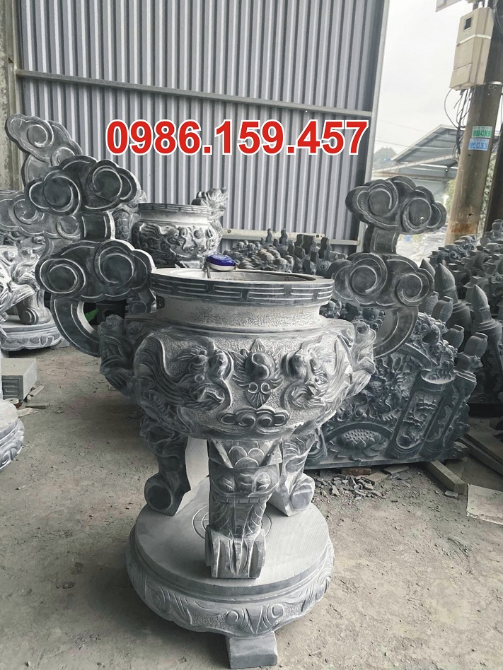 Bán lư hương đá ngoài trời, đục thủ công mỹ nghệ đẹp.