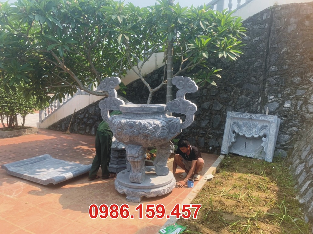 Bán lư hương đá ngoài trời, đục thủ công mỹ nghệ đẹp.