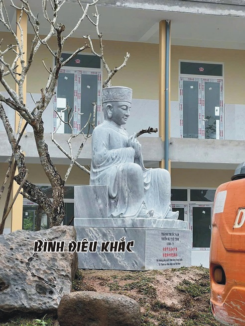 Điêu khắc bia mộ hà nội và chân dung