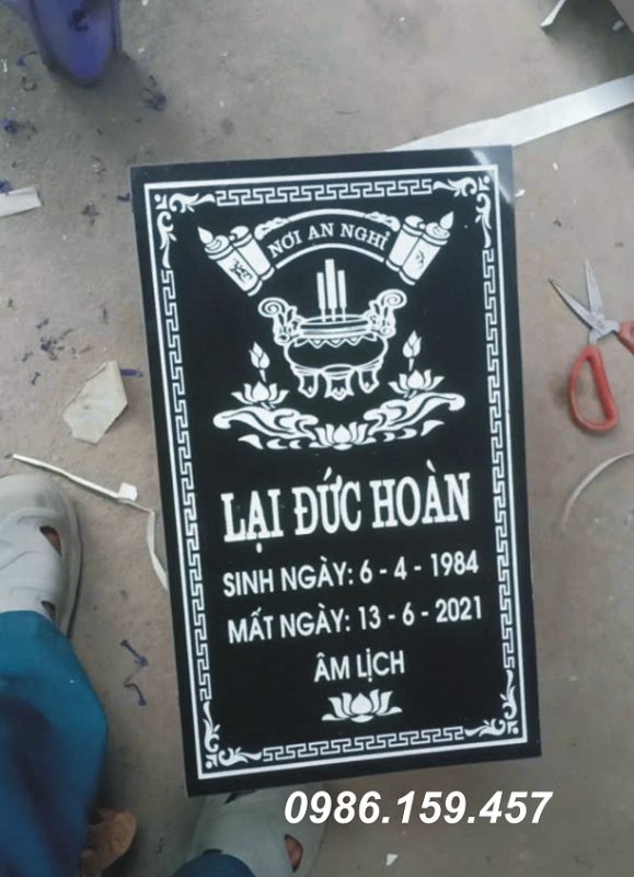 Xưởng khắc bia mộ hà nội: 0987.135.472