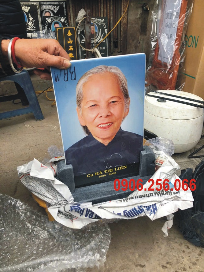 Khung ảnh chân đế đá cẩm thạch