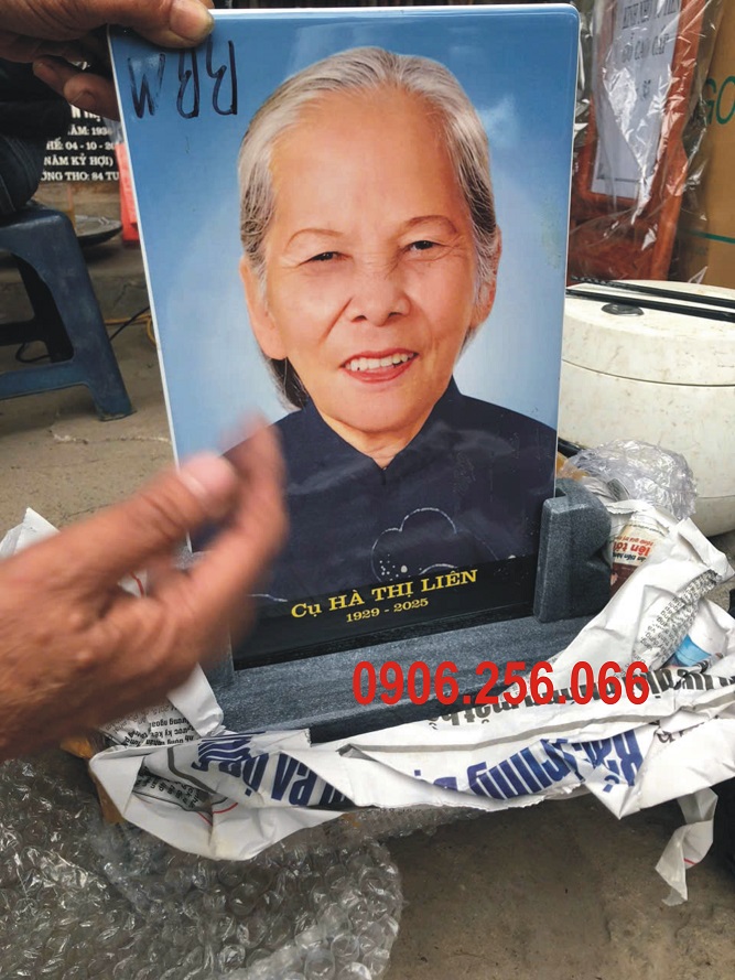 Khung ảnh chân đế đá cẩm thạch
