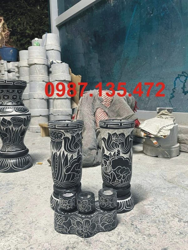 Ống hương bằng đá