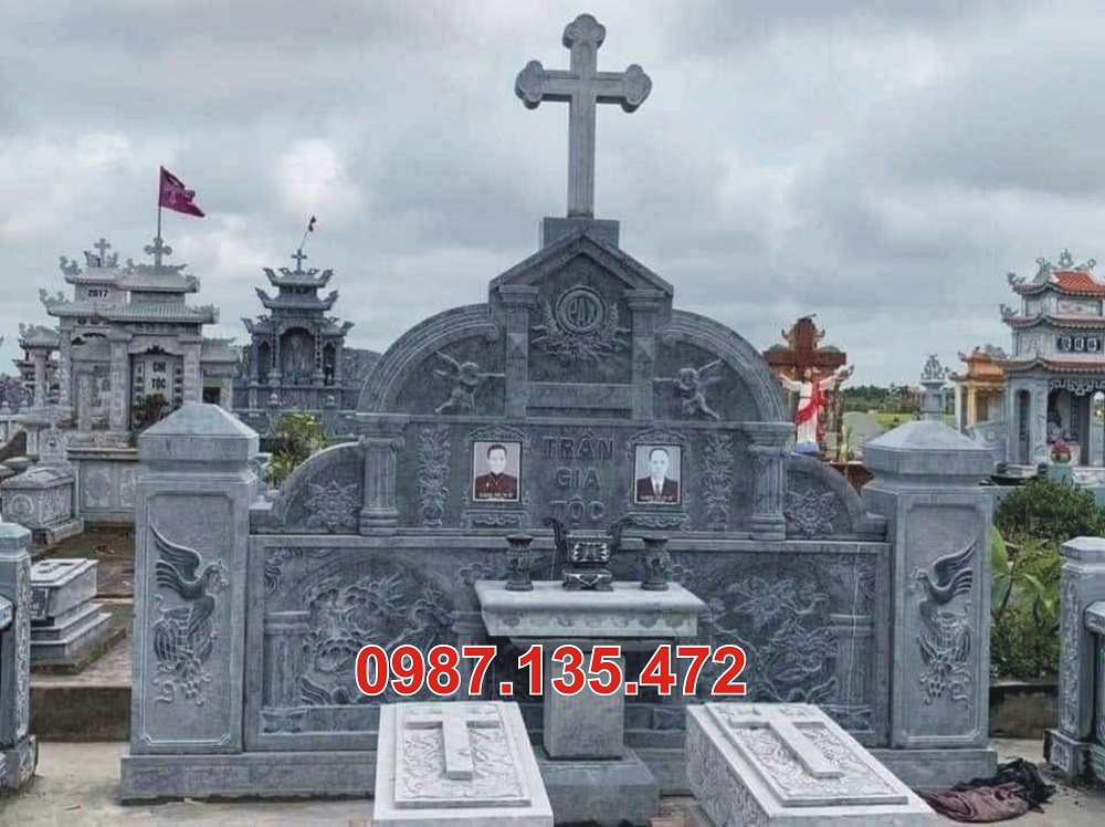 Khắc bia mộ đá công giáo