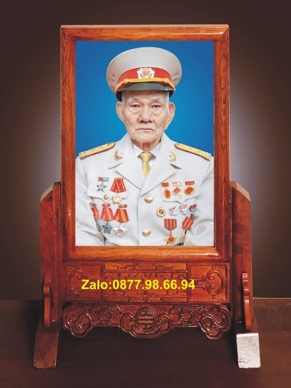 Khung thờ đơn giản